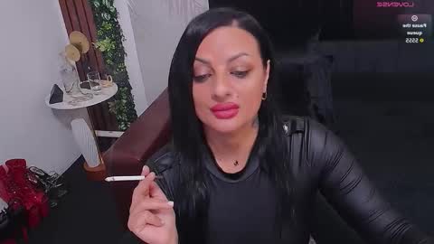 Selene online show from November 13, 6:05 am