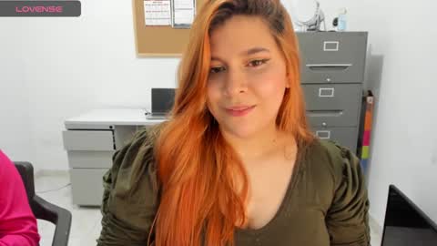 selena david and lina online show from February 5, 4:06 am