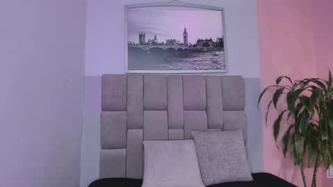 Selene online show from February 5, 2:15 am