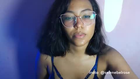 Snapshot of selenebelrose chatting on October 4, 3:21 pm Selena online show from October 4, 3:21 pm