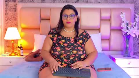 Selenna Cooper online show from March 21, 11:48 am