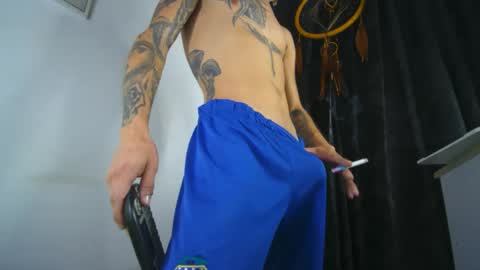 Snapshot of sem_alas chatting on October 12, 1:53 am sem_alas online show from October 12, 1:53 am