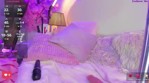 Snapshot of senniabella chatting on September 30, 4:17 pm Sennia online show from September 30, 4:17 pm