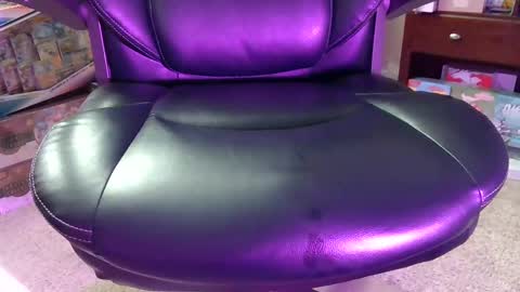 Snapshot of senorgrower chatting on October 5, 6:15 pm Mr. Watch Me Grow online show from October 5, 6:15 pm