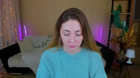 sensitiveheartt online show from January 18, 8:23 am