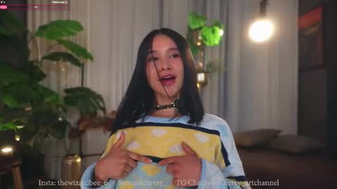 Maria- OF sensual bee online show from November 15, 1:07 am