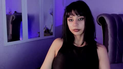 Snapshot of seren_bleck chatting on October 3, 3:04 am Seren Follow me online show from October 3, 3:04 am