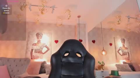 serena___ online show from March 18, 5:46 am