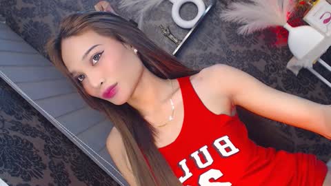 Snapshot of serena_harper chatting on September 25, 12:01 pm RED HARPER online show from September 25, 12:01 pm