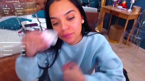 Serena online show from February 1, 1:09 pm