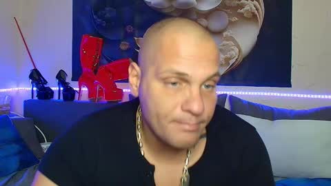 SerenaLovesRyan online show from December 13, 7:53 pm