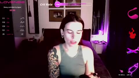 serenamilss online show from January 14, 1:41 pm