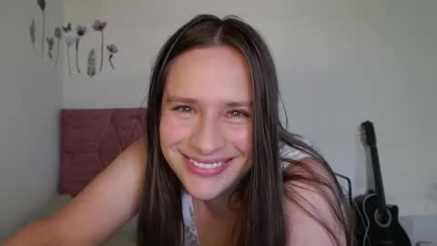 serenity_crystal online show from March 1, 9:52 pm