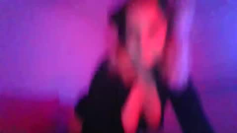 serenityfaith1 online show from April 17, 4:48 am