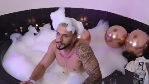 HEY IM SETH online show from March 1, 2:59 am