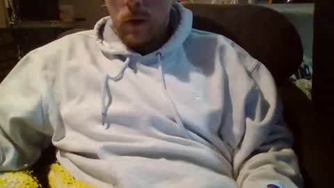 sethp626 online show from December 8, 2:14 am