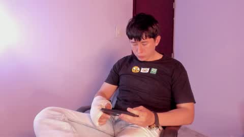 Snapshot of setsuna_10 chatting on October 8, 12:29 am david online show from October 8, 12:29 am