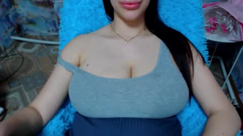 Snapshot of seu_cute chatting on October 1, 12:48 pm seu_cute online show from October 1, 12:48 pm
