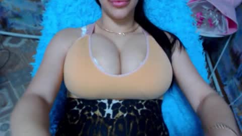 Snapshot of seu_cute chatting on September 27, 8:17 pm seu_cute online show from September 27, 8:17 pm