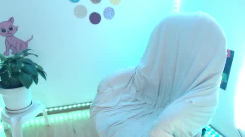 samy online show from February 18, 8:25 am