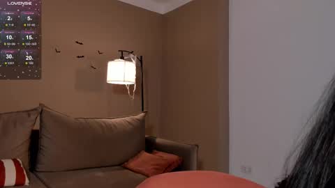 Sana online show from November 8, 2:09 pm