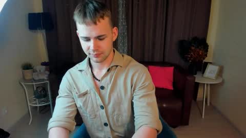 Snapshot of sevans14 chatting on February 28, 8:50 pm SevanS14 online show from February 28, 8:50 pm