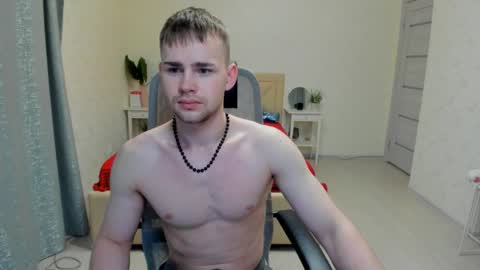 Snapshot of sevans14 chatting on February 8, 11:55 pm SevanS14 online show from February 8, 11:55 pm