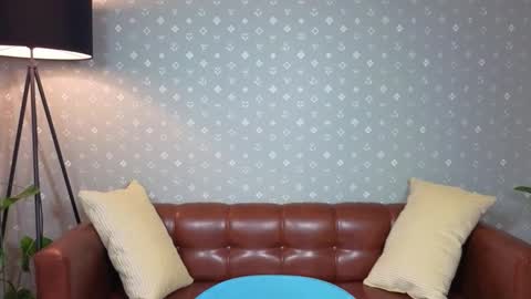 Snapshot of sevans14 chatting on September 21, 2:43 pm SevanS14 online show from September 21, 2:43 pm
