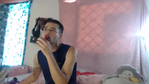 Snapshot of sex_forever77 chatting on January 29, 7:00 pm Karol y antony online show from January 29, 7:00 pm