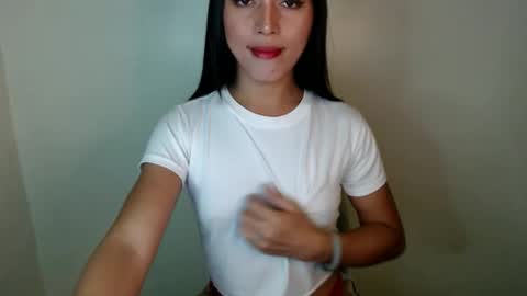 Snapshot of sexfuckeer chatting on October 18, 12:09 pm sexfuckeer online show from October 18, 12:09 pm