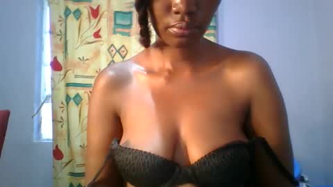 Snapshot of sexie_love chatting on October 2, 2:27 pm Nancy online show from October 2, 2:27 pm