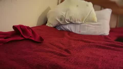 Snapshot of sexiest_labia_ever chatting on October 5, 8:56 am Sexiest labia evers online show from October 5, 8:56 am