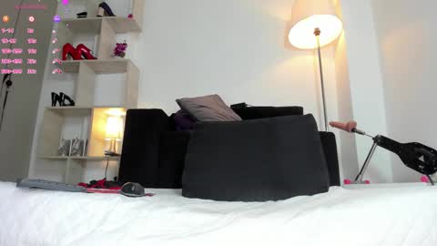 Rosa  online show from October 28, 1:34 pm