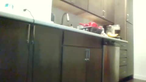 sexislitpuss69 online show from February 5, 10:33 pm