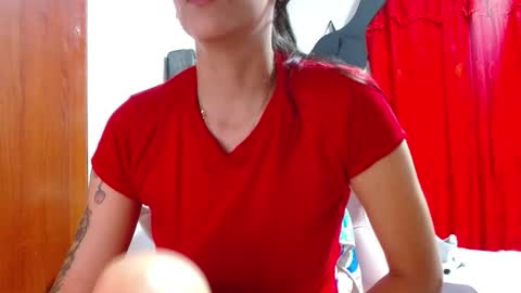 Snapshot of sexmilkdirty chatting on October 17, 11:42 pm sexmilkdirty online show from October 17, 11:42 pm