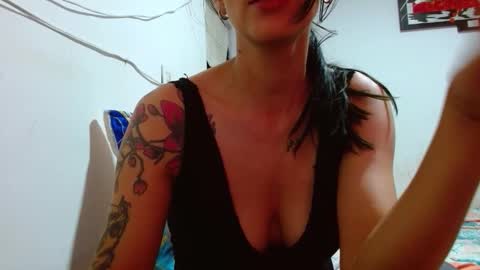 Snapshot of sexmilkdirty chatting on September 11, 10:00 pm sexmilkdirty online show from September 11, 10:00 pm