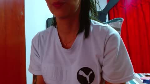 Snapshot of sexmilkdirty chatting on October 9, 11:32 pm sexmilkdirty online show from October 9, 11:32 pm
