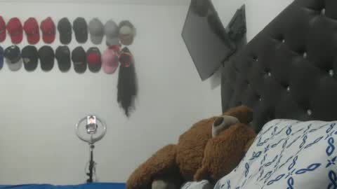 anny online show from February 3, 12:25 pm