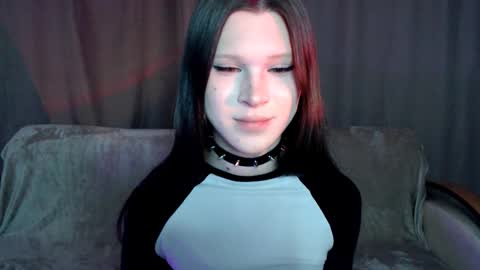 Snapshot of sexpired_princess chatting on March 5, 2:03 am Nextdoor Princess online show from March 5, 2:03 am