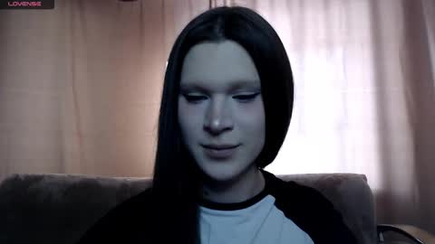 Snapshot of sexpired_princess chatting on February 18, 6:37 am Nextdoor Princess online show from February 18, 6:37 am