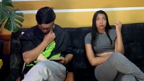 KhidaMilo online show from November 23, 10:30 pm