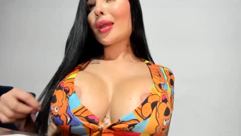 Snapshot of sexual_addiction chatting on October 8, 11:54 pm SARA online show from October 8, 11:54 pm