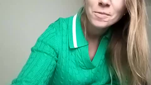 Verona online show from December 2, 11:51 am