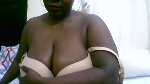 Snapshot of sexxi_ebony chatting on September 23, 8:48 pm sexxi_ebony online show from September 23, 8:48 pm