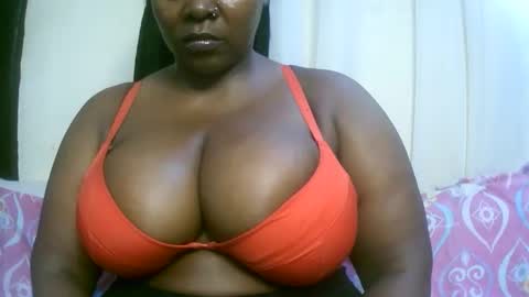 sexxi_ebony online show from March 14, 5:33 am