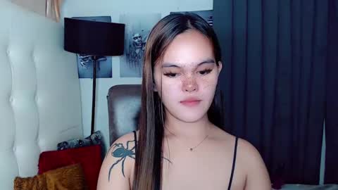sexxxy_caroline online show from January 21, 11:35 am
