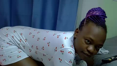 African Queen online show from April 13, 11:25 am