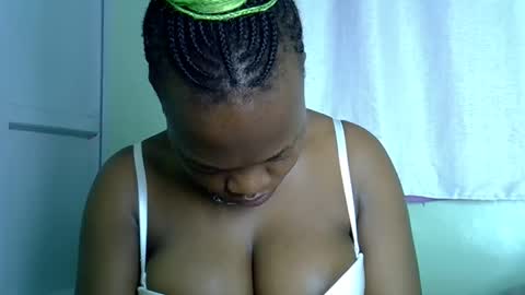 African Queen online show from October 24, 2:56 am