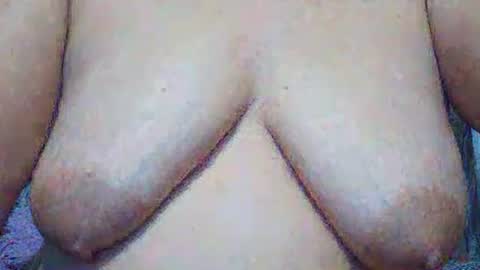 misslovely j online show from February 26, 11:11 am