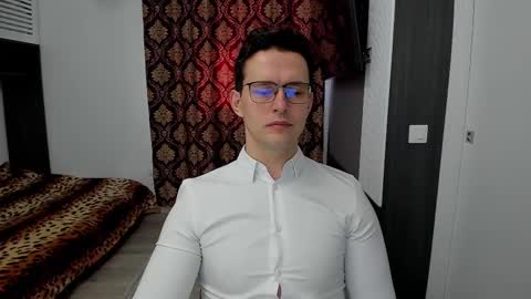 Sexxymuscles4U online show from March 10, 9:01 am